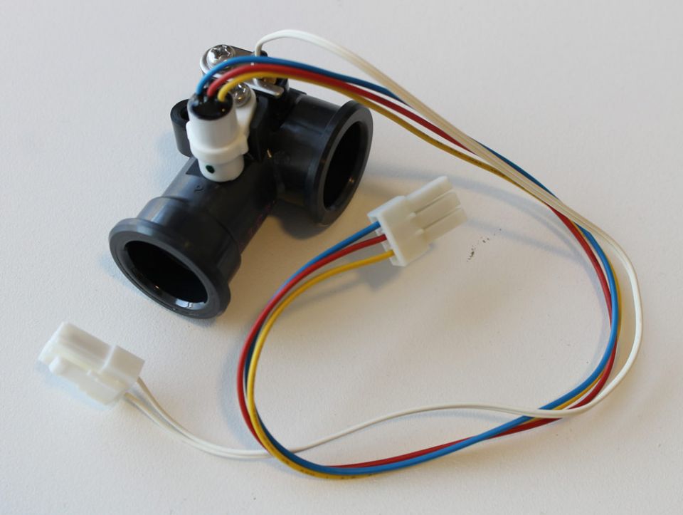 TanklessParts.com: Noritz ERDD011 Water Flow Sensor with thermistor