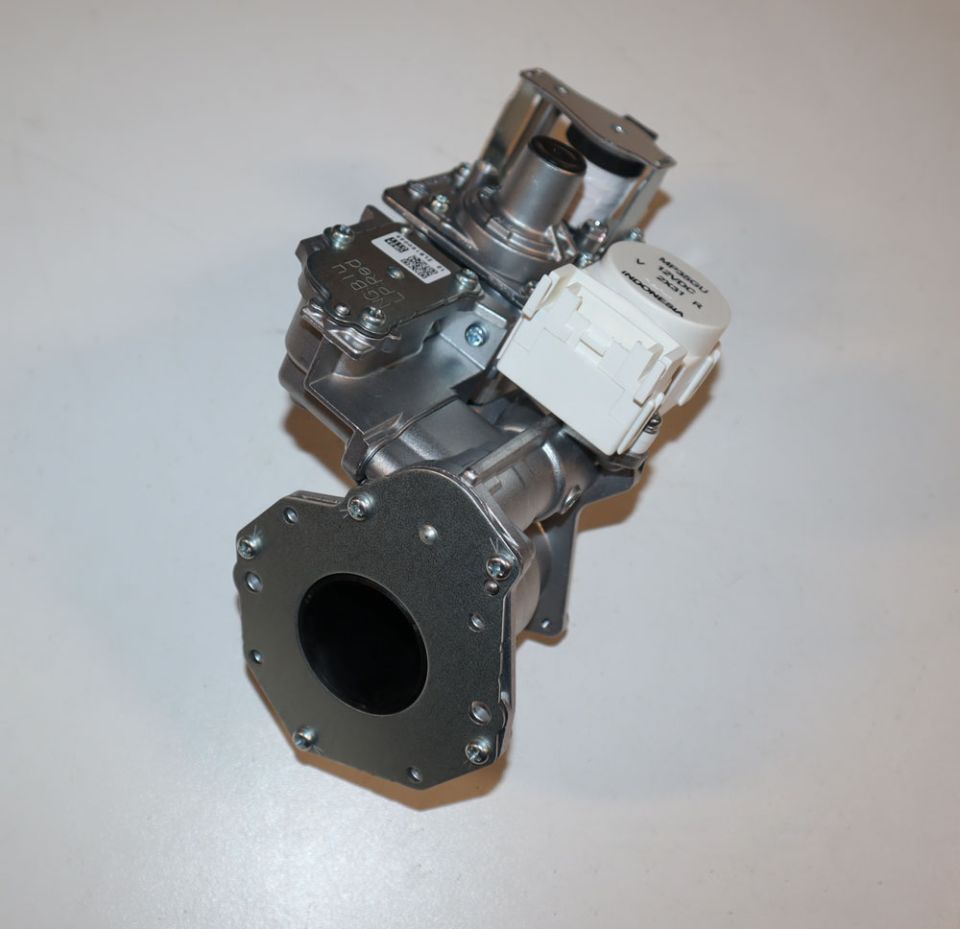 TanklessParts.com: Rinnai 106000117 Gas Valve Assembly